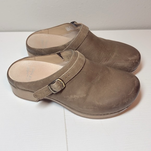 Dansko Shoes - Dansko Berry Mushroom Burnished Nubuck Leather Convertible Clog Mule Sz 38 US 8